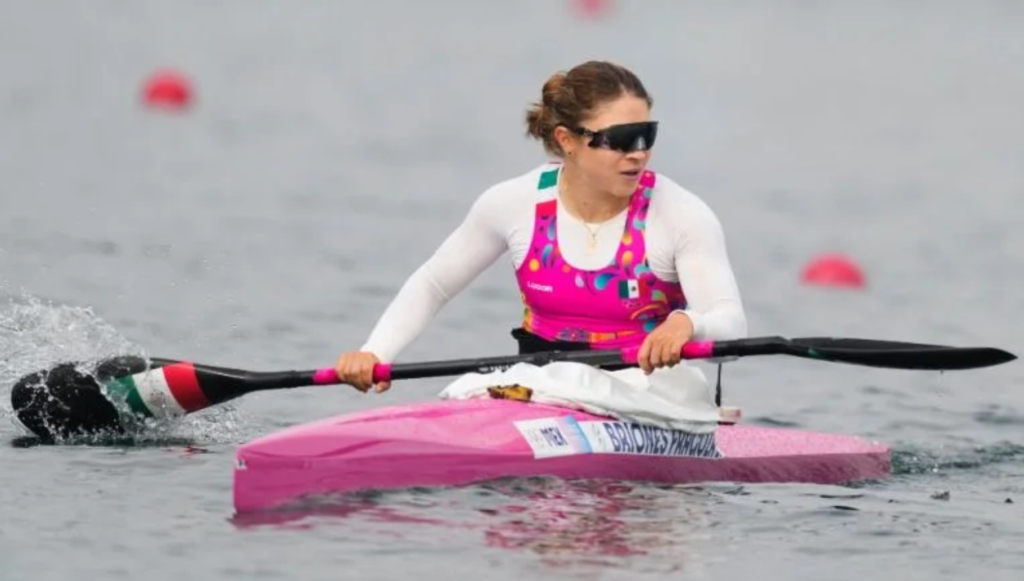 BEATRIZ BRIONES - Kayak Double 500m 10° lugar Sprint 500m 21° lugar