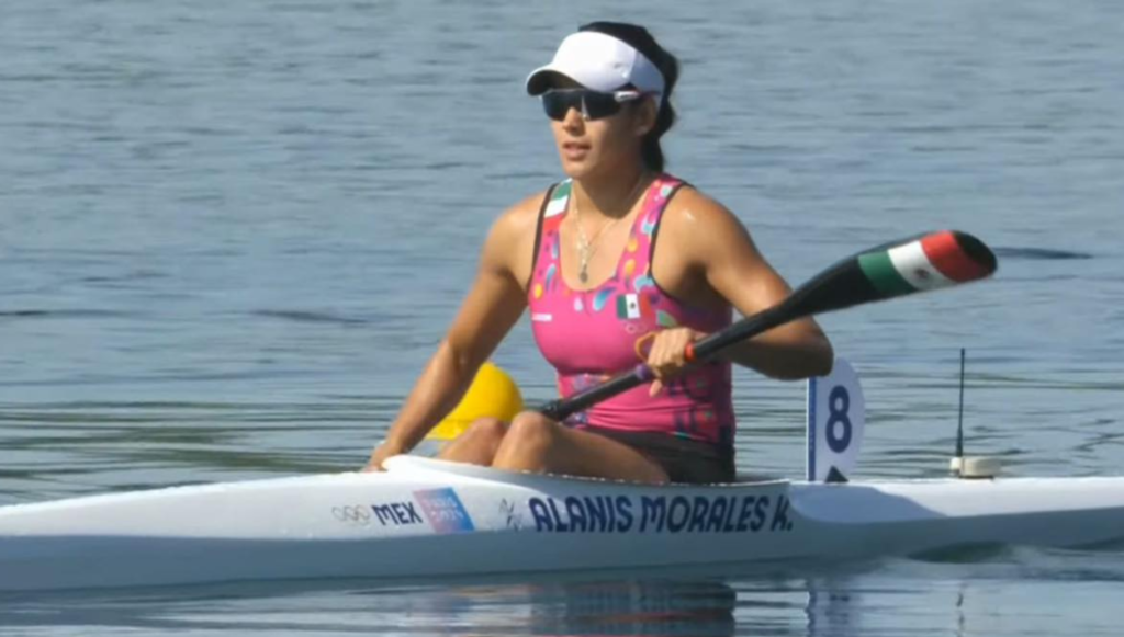 KARINA ALANIS - Kayak Double 500m 10° lugar Sprint 500m 27° lugar